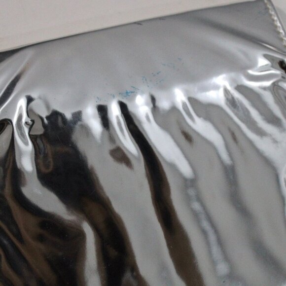 Marc Jacobs Metallic Silver Foldable Cosmetic Bag - Picture 3 of 5